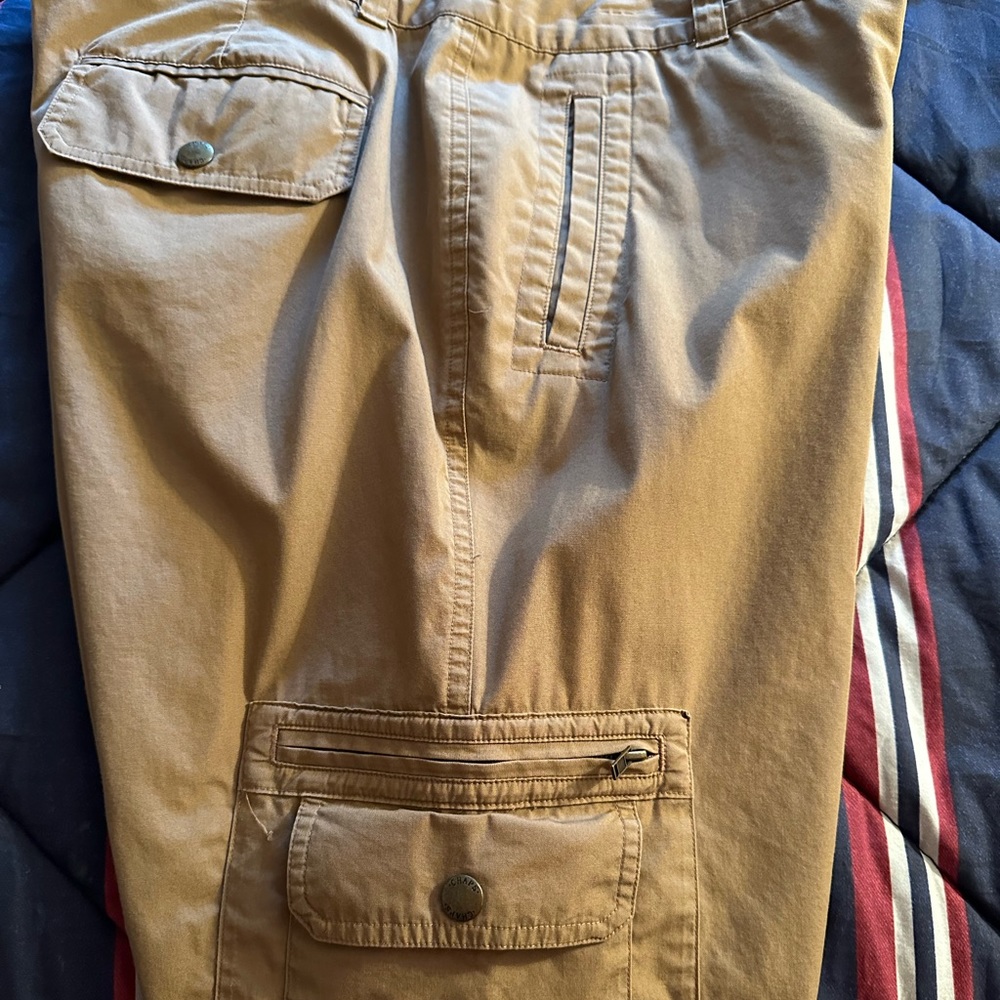 Chaps Khaki Cargo Capri Pants Size 8